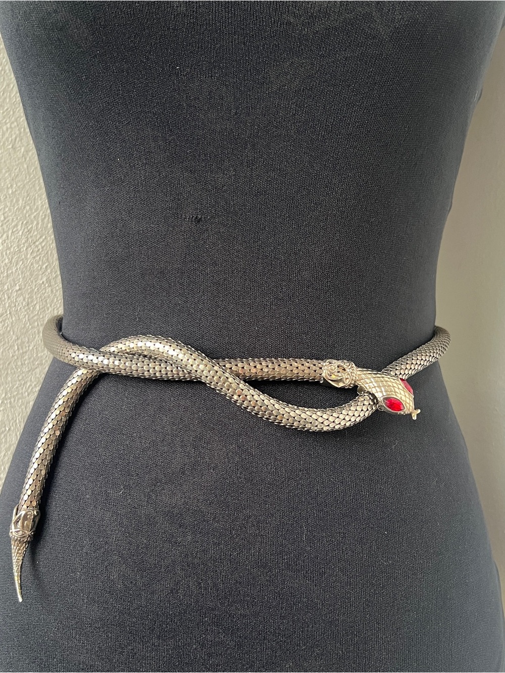 DL Auld Vintage Chainmail Mesh Snake Belt Necklace Silver Gunmetal Lariat 40” - Picture 4 of 14